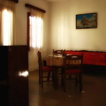 Blue Sea アパートホテル