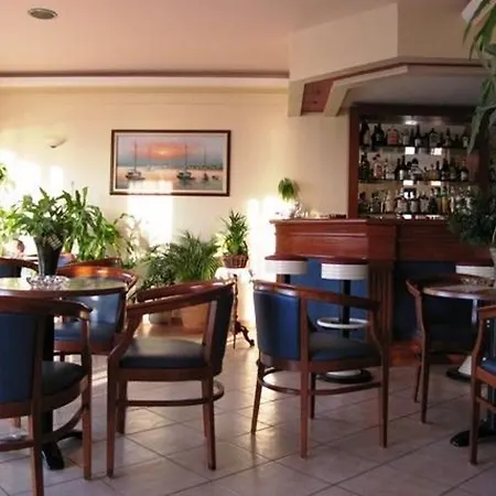 Blue Sea Aparthotel 3*