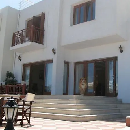 Blue Sea アパートホテル 3*